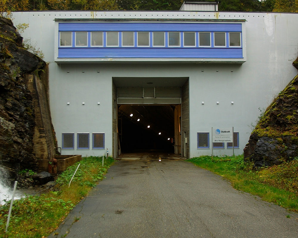 &Oslash;vre R&oslash;ss&aring;ga power plant entry portal