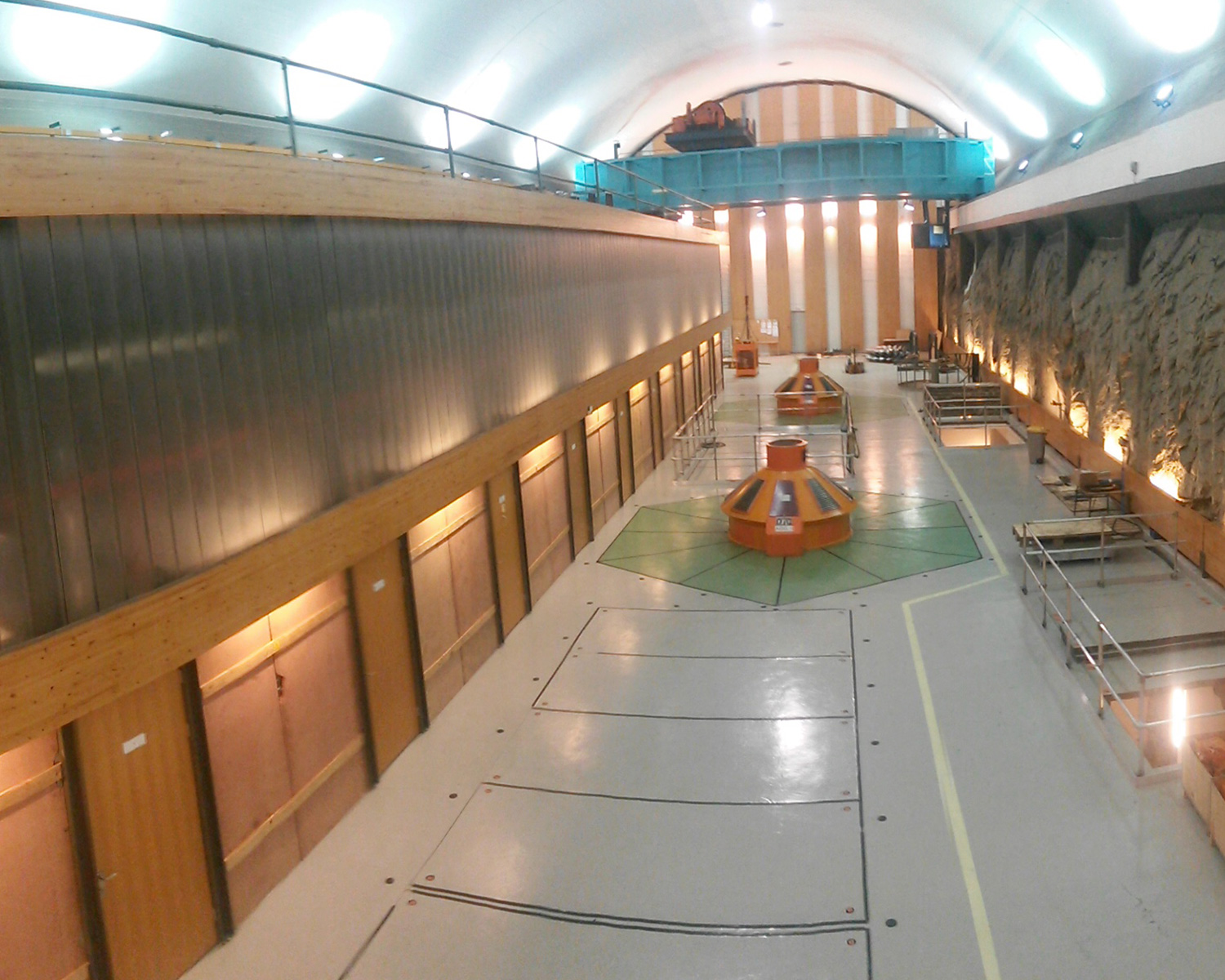 The machine hall with two turbines.